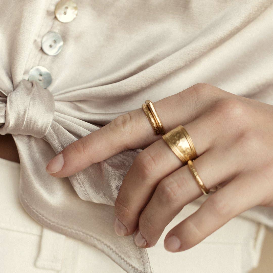 Claudia Ring